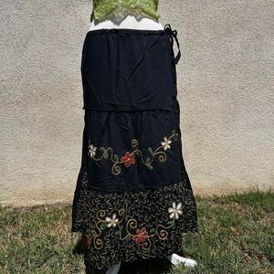 Black beaded floral jell maxi skirt